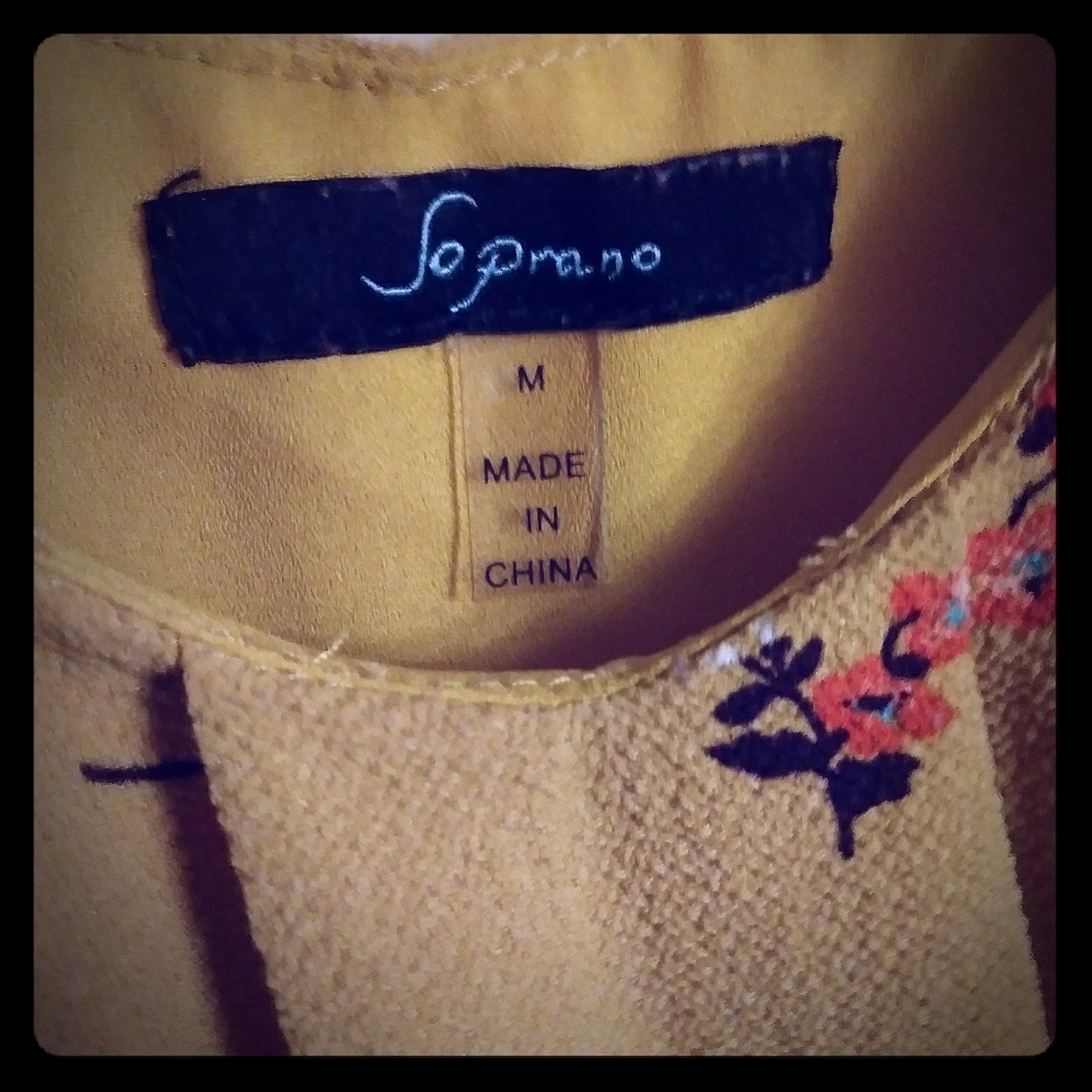 Junior's Top